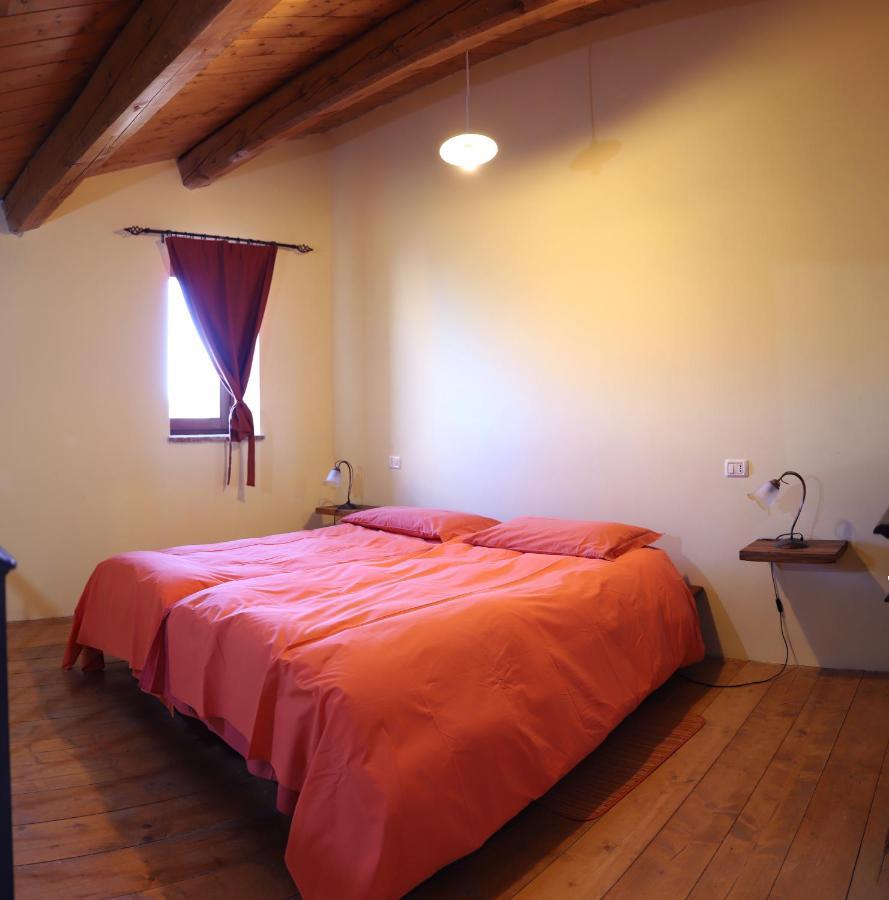 Girfalco Country House Bed and Breakfast Urbino Esterno foto